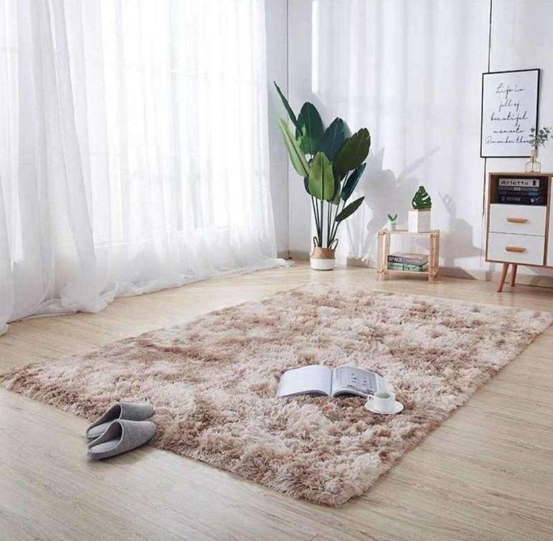 SMTE Large Premium Fluffy Carpet/Rug - 200 x 150 cm - Brown with keychain