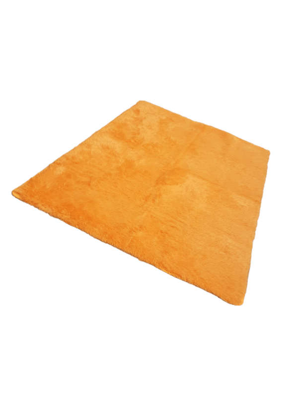 SMTE Fluffy Carpet - Yellow with keychain