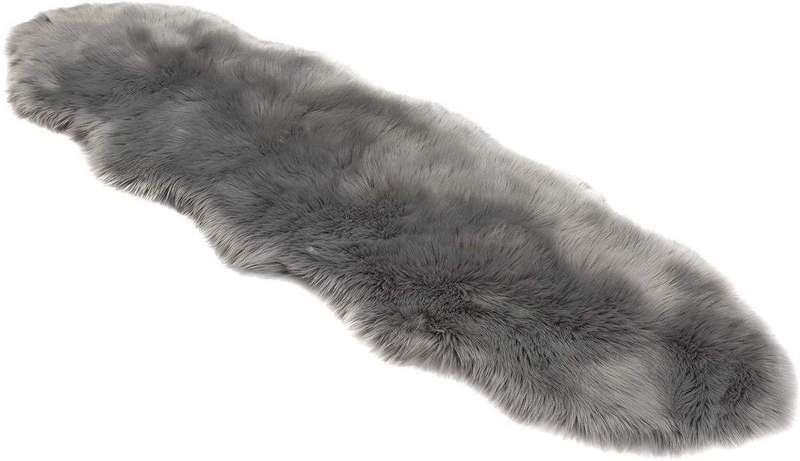 SMTE Faux Fur Rug (60cm x 1.8m) -Black - Grey with keychain