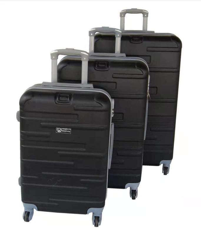 SMTE 3 Piece Holiday Travel Luggage Bag Set with keychain