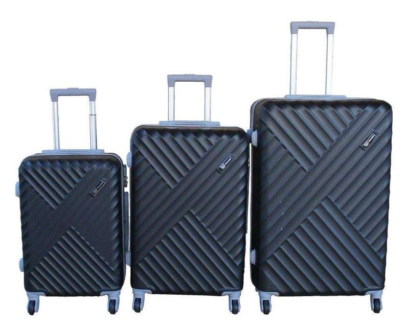 SMTE 3-Piece Travel Luggage Suitcase Bag Set-Stylish And Convenient - Black with keychain