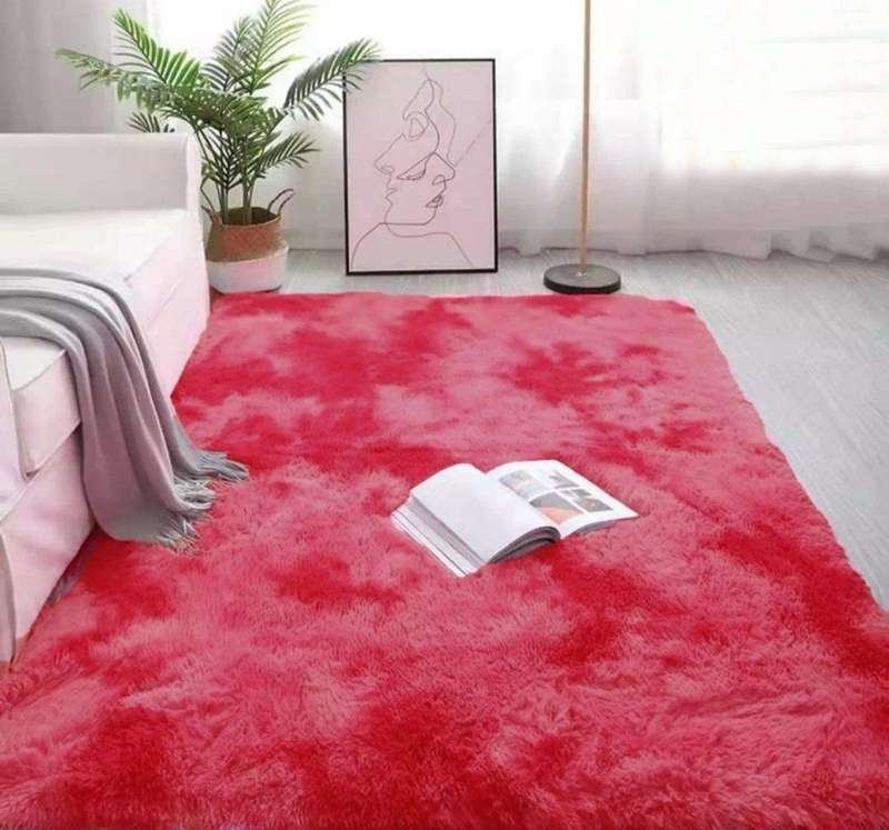 SMTE Large Premium Fluffy Carpet/Rug - Maroon Mix with keychain