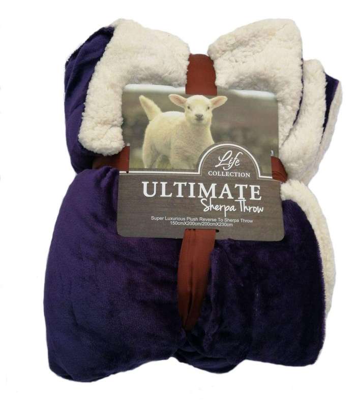 SMTE Ultimate Sherpa Throw - Purple with keychain