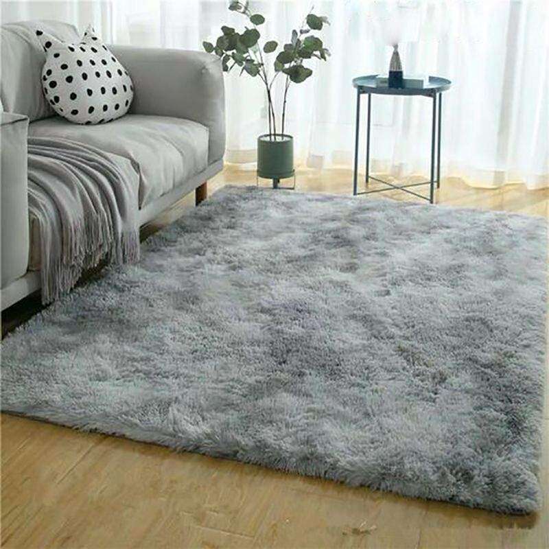 SMTE 150 x 180cm Plush Fluffy Carpet -Shaggy Foldable Rug - Comet with keychain