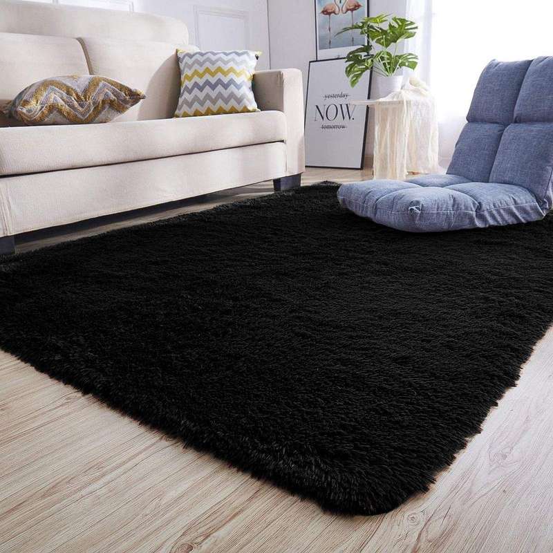 SMTE 140 x 180cm Plush Fluffy Carpet - Shaggy & Foldable Rugs - Black with keychain