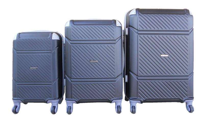SMTE 3 Piece Hard Outer Shell Luggage Set - Black with keychain