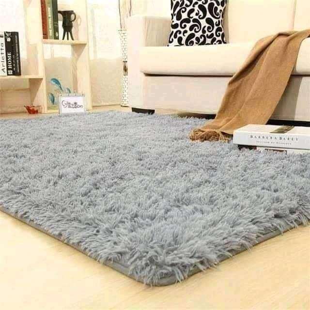 SMTE Washable Comfy Fluffy Carpet for Home & Offices with keychain