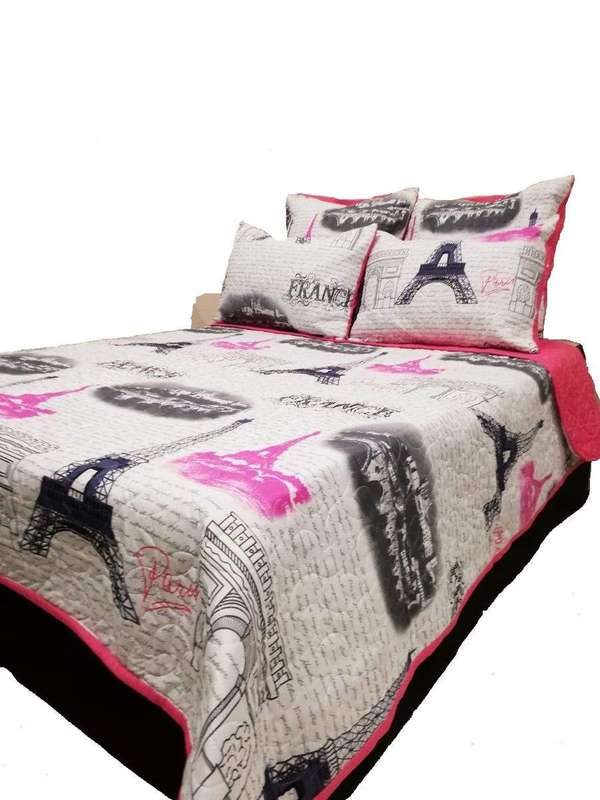 SMTE 5 Piece Quilt Set Eiffel Tower Bedspread Set with keychain