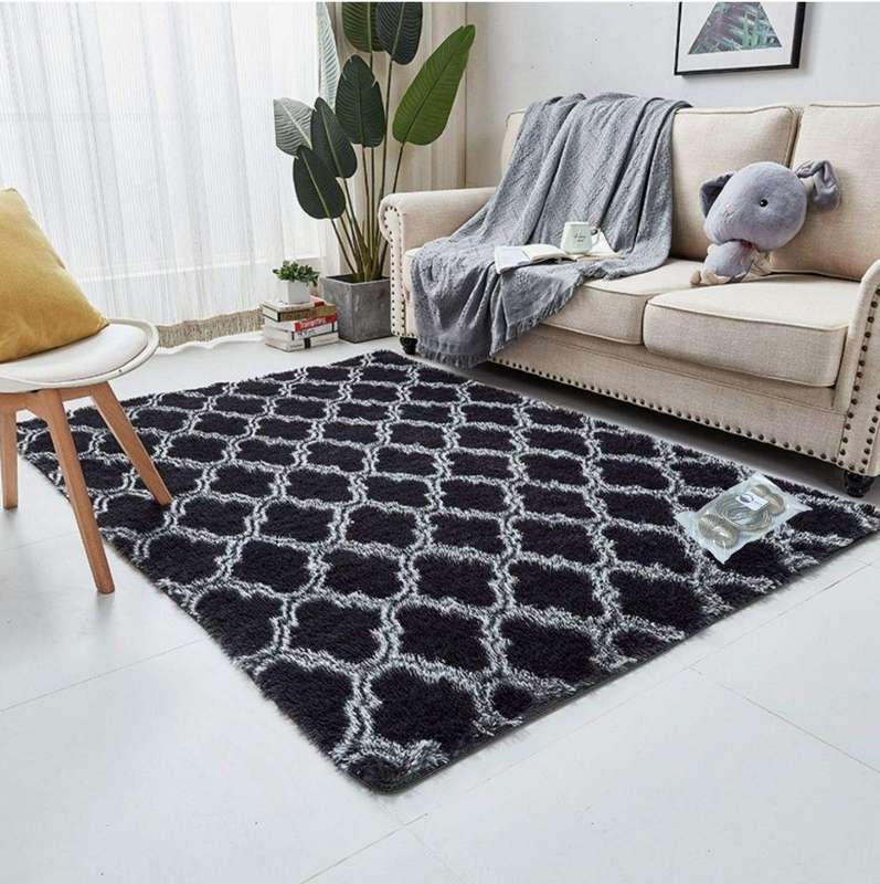SMTE New Large Premium Heavy Duty Fluffy Carpet/Rug & Complementary SMTE Tieback - Black line wit...