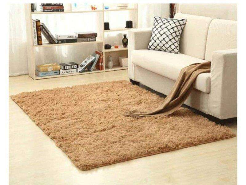SMTE Soft Shaggy Fluffy Rug - Brown with keychain