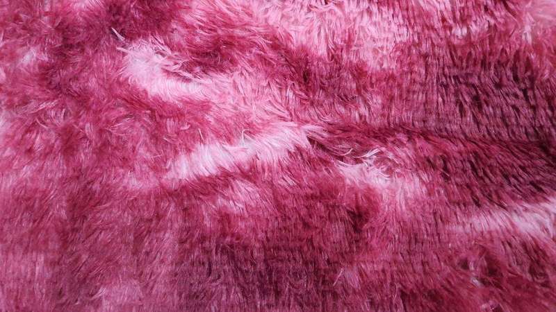 SMTE Fluffy Non Slip Rug 1.5 by 2 meter - Pink White with keychain