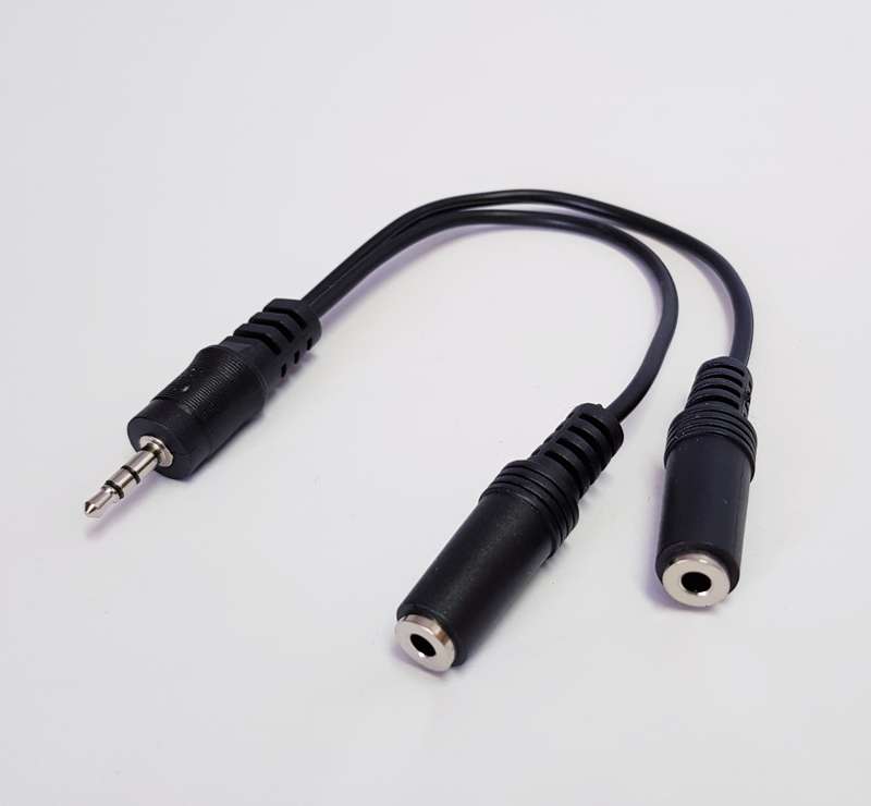 3.5mm ST (M) - 2 x 3.5mm ST (F) SHORT