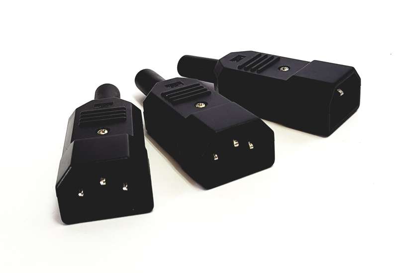3pin KETTLE plug MALE IEC