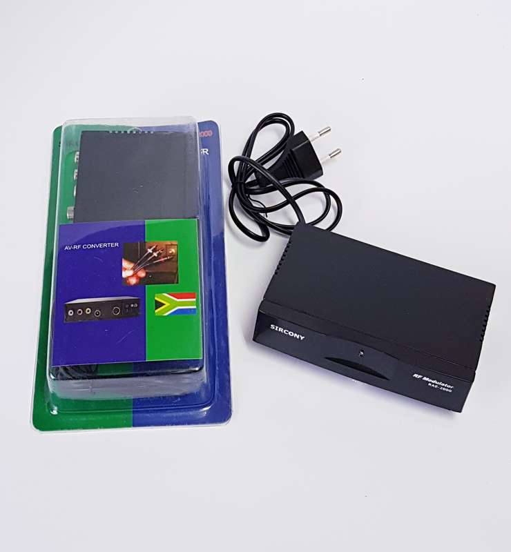 AV to RF TV Modulator Audio Video Signal CONVERTER - ANALOGUE