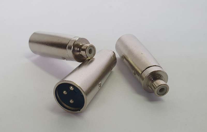 XLR (M) TO RCA (F) METAL