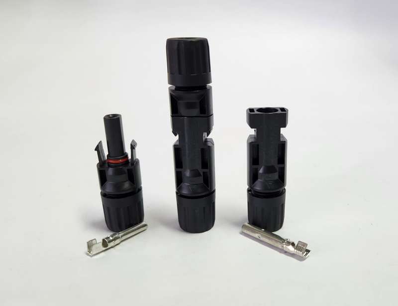 MC4 solar connector 1000V pair (Male + Female)