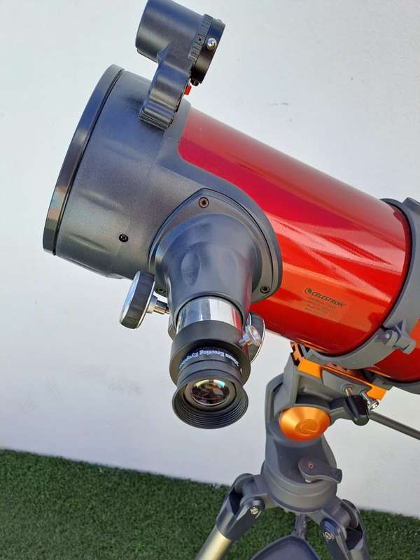 Celestron Astromaster 130 AZ Telescope (As New, Pristine Condition!!)