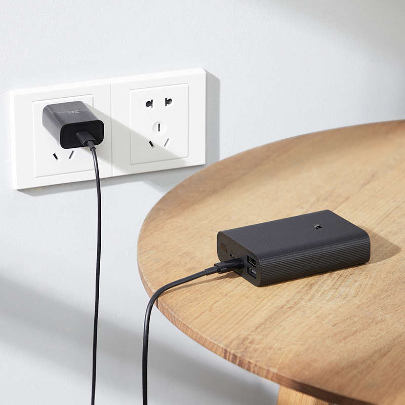 Xiaomi Mi 10,000mAh 20W Fast Charge Ultra Compact Power Bank - Black