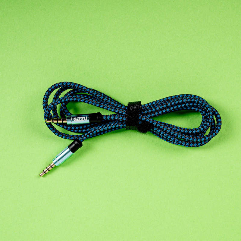Gizzu 3.5Mm Aux Cable 1.5M - Black Blue