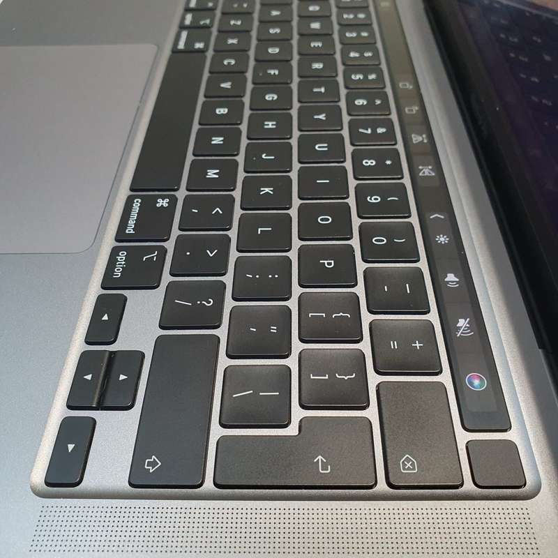 Apple MacBook Pro 13"