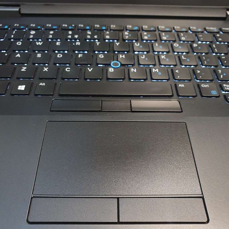 Dell Latitude E7470  Intel Core i5-6300U, 8GB DDR4 RAM, 256GB NVMe SSD, 14" FHD