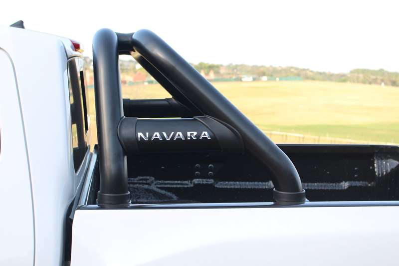 Nissan Navara sports bar d23 facelift (2021-) Black Stainless steel Artav BS 170048  (FREE DELIVERY)