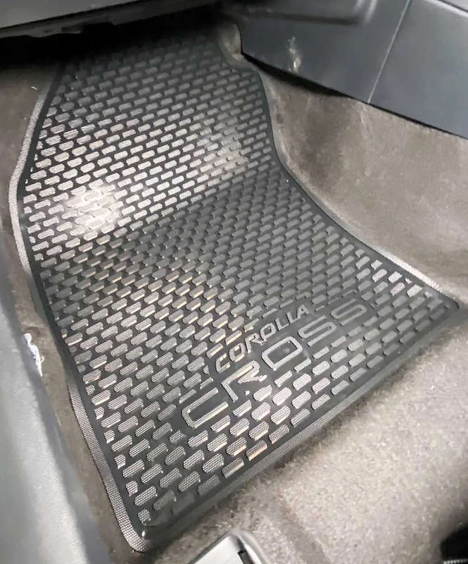 Toyota Corolla Cross mat set ADDO