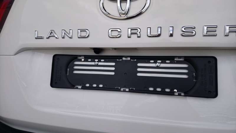 Toyota Landcruiser 300 series reverse camera kit