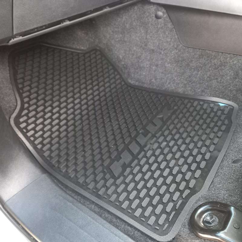 Toyota Hilux rubber mat set, Legend 50, Hilux GR, GD6 2015- ADDO