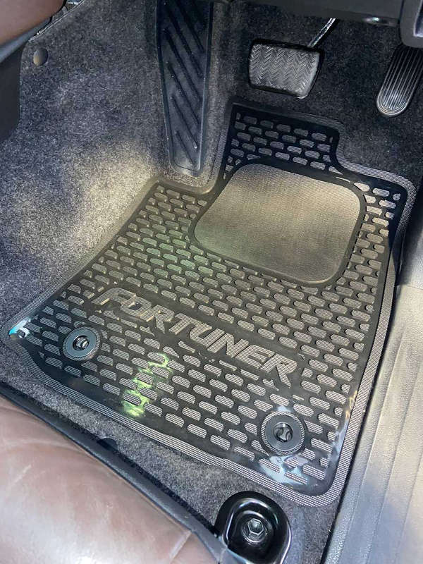 Toyota Fortuner Mat sets  (not for hybrid) 2015- ADDO