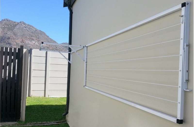 Aluminium Fold away wash line