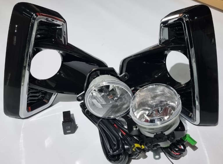 Toyota Hilux Fog Light kit Revo Dakar (17-On)