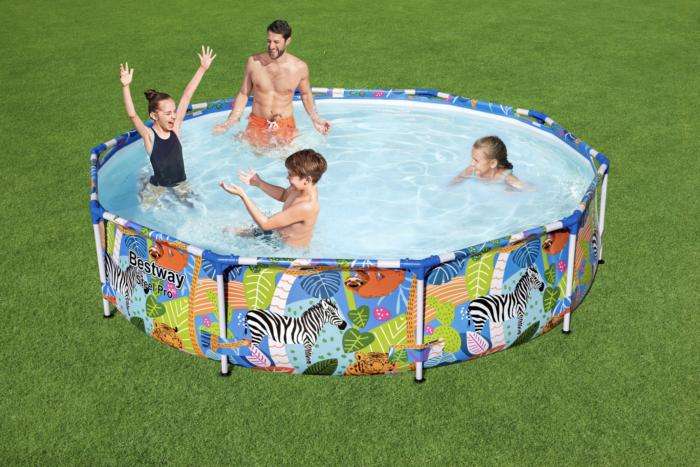 Steel Pro Frame With Wild Print Pool 3.05M x 66CM Frame- Bestway