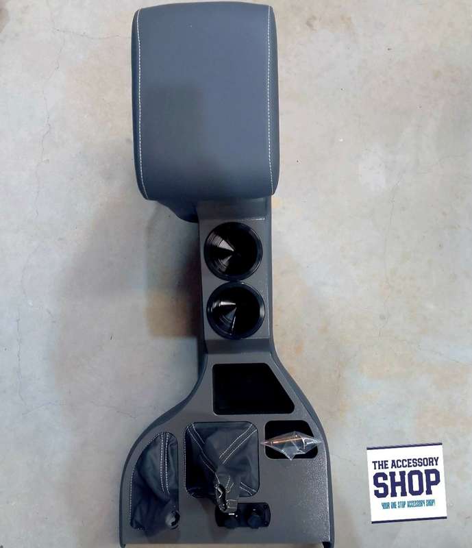 Toyota Landcruiser 79 Series Double cab Centre console Armrest V8 2009- incl 2024 model (Doesn't ...
