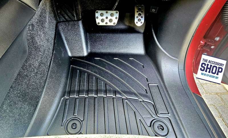 Toyota Hilux Rubber mat set Single or Double cab Moulded Revo 2016-