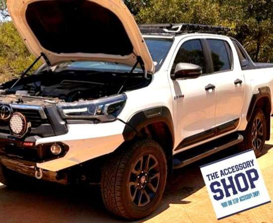 Toyota Hilux body cladding double cab 2016-