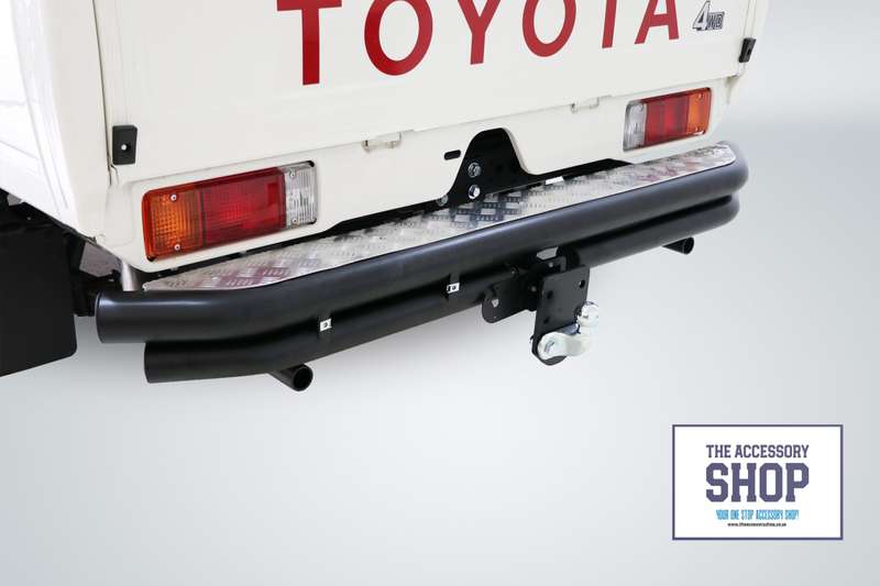 Toyota Landcruiser Rear Step Black Stainless with Tow bar and harness 2007- includes 2024