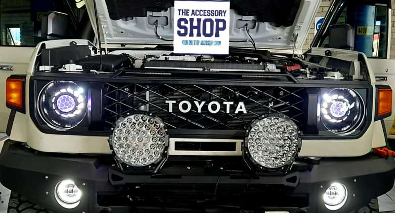 Toyota Landcruiser 70 series LED projector headlight 2024-