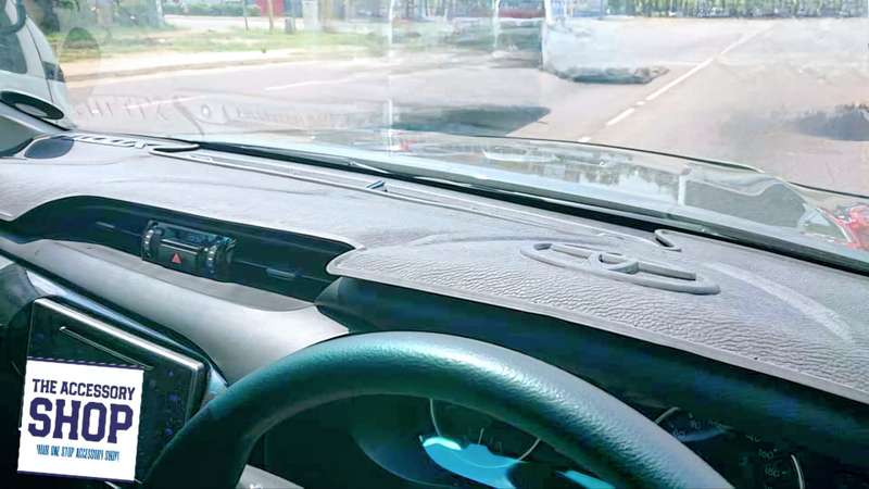 Toyota Hilux Heavy Duty Dash Cover (Not for JBL Upgrade) 2016-
