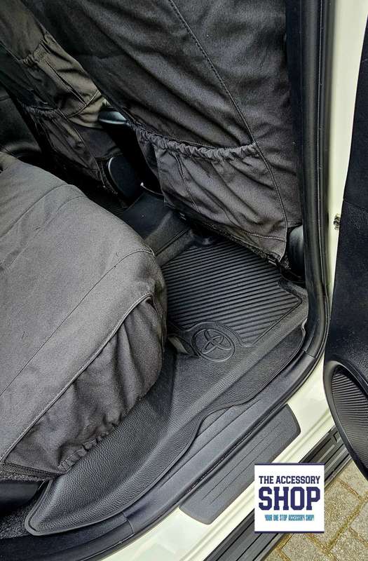 Toyota Hilux Rubber Moulded Mat set, Single, Double &amp; Club cab (Heavy Duty)