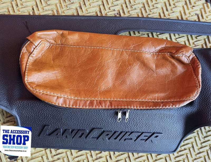 Toyota Landcruiser 76 / 79 Series Heavy Duty Rubber Dash Cover