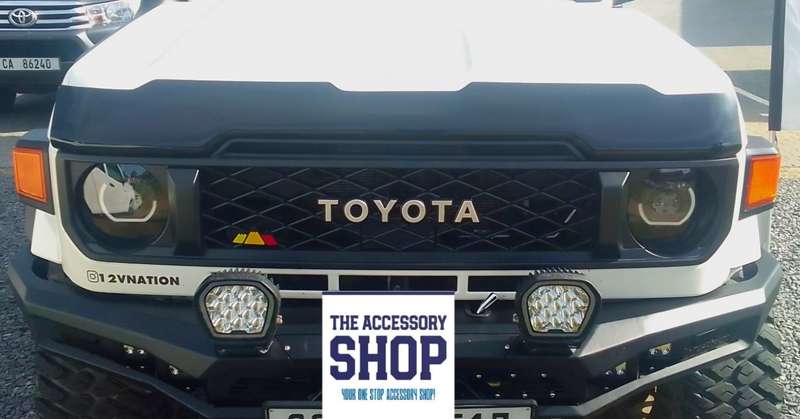 Toyota Landcruiser 70 series bonnet guard Gloss Black with logo or Clear 2024 -