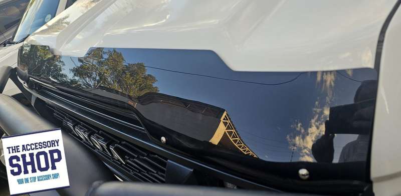 Toyota Landcruiser 70 series bonnet guard Gloss Black with logo or Clear 2024 -