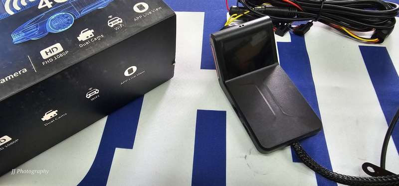 Dash Camera dual view with 4g live video tracking and GPS and WIFI Auto Vision