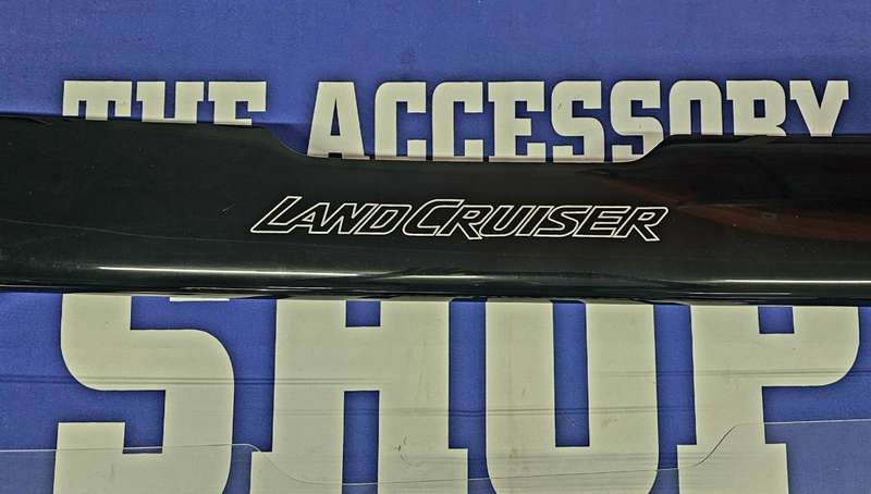 Toyota Landcruiser 70 series bonnet guard Gloss Black with logo or Clear 2024 -