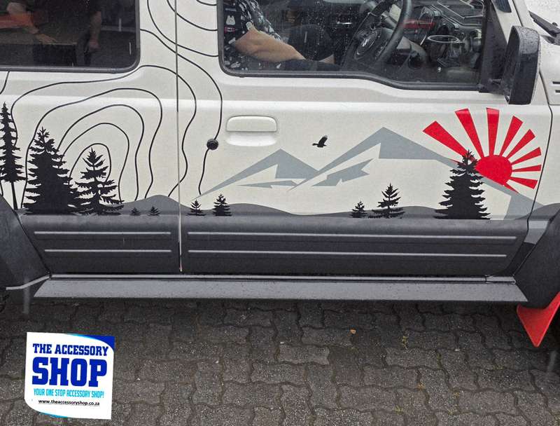 Suzuki Jimny 5 door, Door cladding 2021-