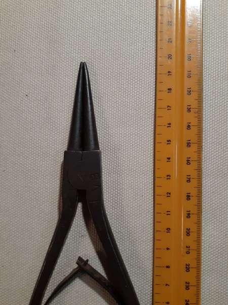 Old Circlip Pliers Diamond Logo