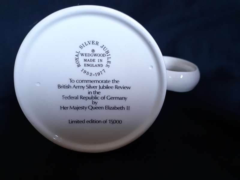 ER2 Silver Jubilee Programme Sennelager:  Wedgewood Tankard Mug