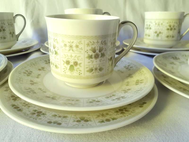 Royal Doulton Tea Set 6 trios Samarra 1960's design