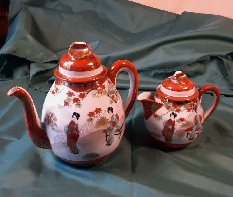 oriental japanese tea pot and jug - geishas